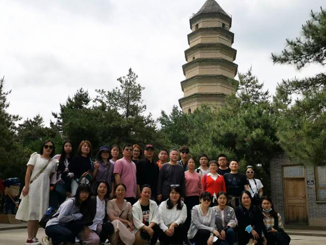 华东神学院神学本科毕业生进行爱国主义教育活动 华东神学院神学本科毕业生进行爱国主义教育活动